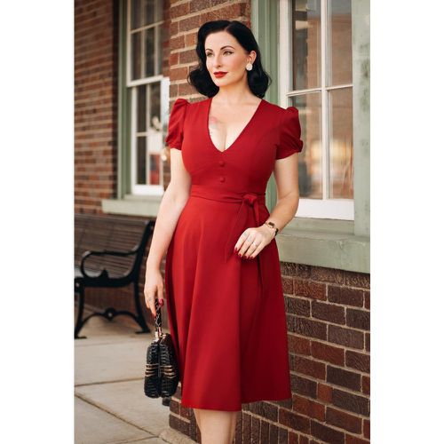 The Mary Grace A-Line Dress in Red - Vintage Diva - Modalova