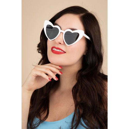 Cat Eye Heart Shades Années 50 en - lola ramona - Modalova