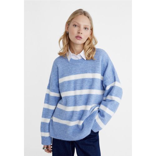 Pull discount stradivarius bleu