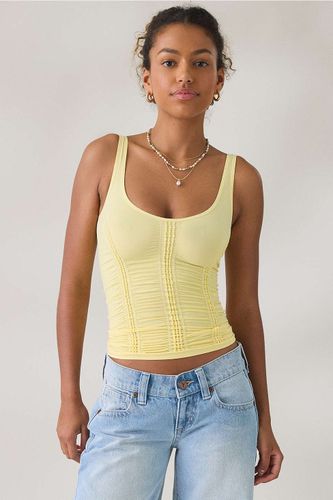 UO College Sweetheart Cami par en taille: Tts/ts - Urban Outfitters - Modalova