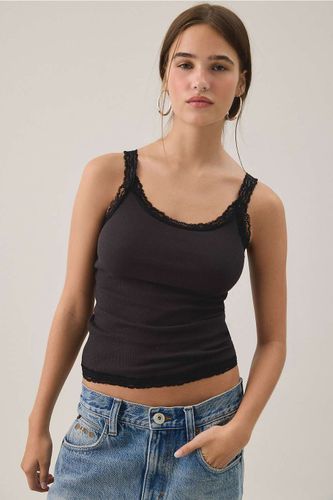 Caraco UO Lila à bordure en dentelle par en taille: Medium - Urban Outfitters - Modalova