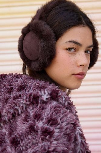 Cache-oreilles UO en fausse suède duveteuse par en taille: TAILLE UNIQUE - Urban Outfitters - Modalova