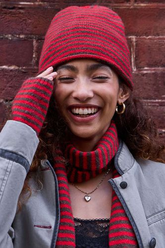 Bonnet UO Courtney par en taille: TAILLE UNIQUE - Urban Outfitters - Modalova