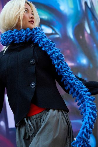 Écharpe à boucle UO Margot par en taille: TAILLE UNIQUE - Urban Outfitters - Modalova
