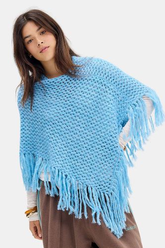 Poncho tricoté UO Jacquie par en taille: TAILLE UNIQUE - Urban Outfitters - Modalova