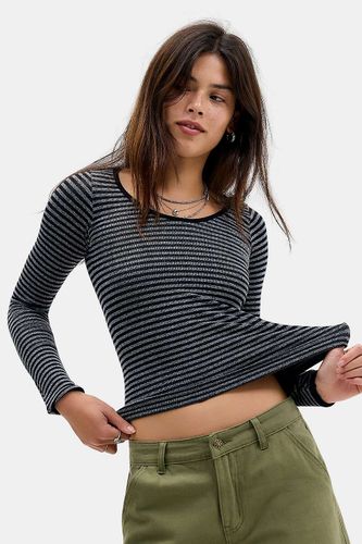 T-shirt à manches longues UO Molly par en taille: Medium/Large - Urban Outfitters - Modalova