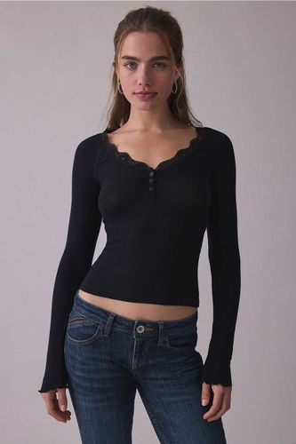 Haut à manches longues en dentelle superposable Diana en taille: Small - Out From Under - Modalova