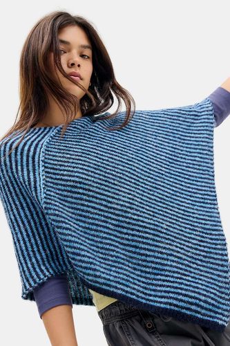 Poncho tricoté UO Biffy par taille: XS - Urban Outfitters - Modalova