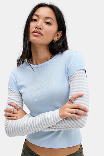 T-shirt bébé double-couche Twofer à motif UO par en taille: XS - Urban Outfitters - Modalova