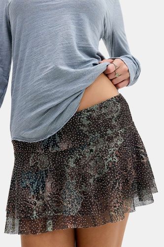 Mini jupe-short en maille thermocollée UO Belle par en taille: 2XS - Urban Outfitters - Modalova