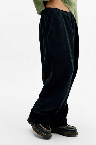Pantalon en velours côtelé Bobbi taille: XS - BDG - Modalova