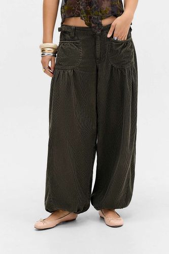 Pantalon ballon en velours côtelé Melonie en taille: XL - BDG - Modalova