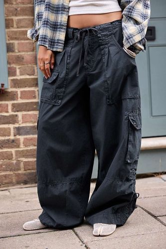 Pantalon cargo baggy Diego en taille: Small - BDG - Modalova