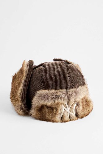 Chapeau trappeur en velours côtelé délavé exclusif UO '47 Brand par '47 Brand en taille: TAILLE UNIQUE - ’47 Brand - Modalova