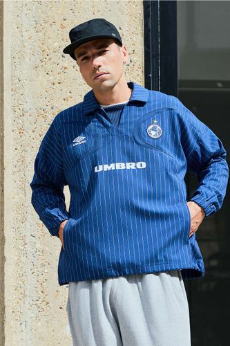 Sweat polo à rayures fines bleu Estate en Blue taille: Small - Umbro - Modalova