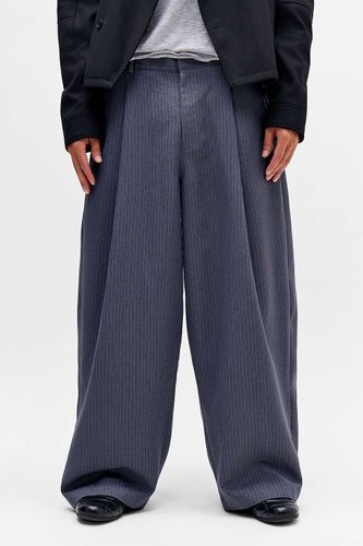 Pantalon UO Noa à rayures grises par en taille: XS - Urban Outfitters - Modalova