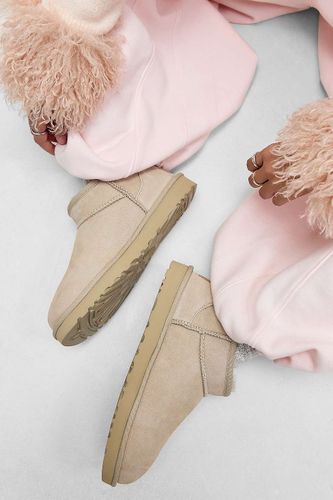 Bottes Ultra-Mini Moonlight en taille: UK 4 - UGG - Modalova