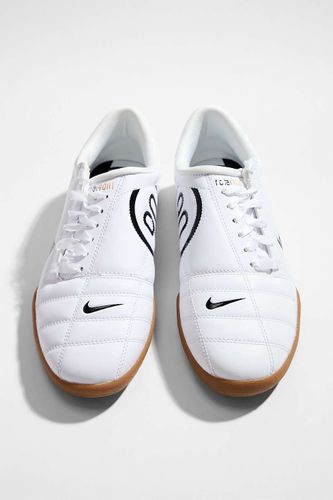 Baskets T90 blanches en taille: UK 4 - Nike - Modalova
