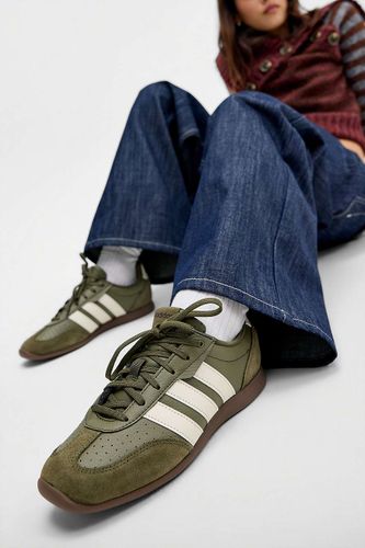 Baskets Olive Lo Barreda en taille: UK 4 - adidas - Modalova