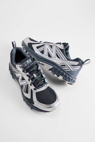 Baskets 410v5 Noires & Argentées en taille: UK 5 - New Balance - Modalova