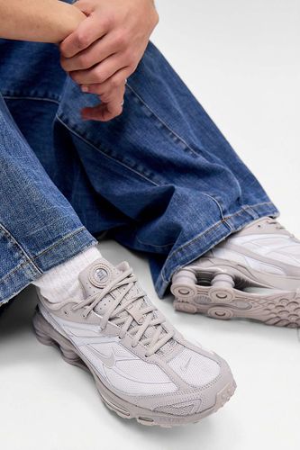 Baskets Shox Ride Vast Grey en taille: UK 7 - Nike - Modalova