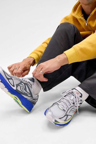Chaussures d'entraînement ProGrid Guide 7 en taille: UK 9 - Saucony - Modalova