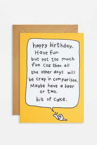 Carte de vaux d'anniversaire Have Fun en Yellow taille: TAILLE UNIQUE - Urban Outfitters - Modalova