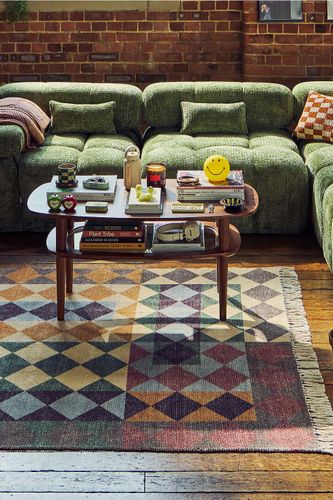 Tapis réversible à rayures carrelées 5x7pi / 150x210cm par en taille: TAILLE UNIQUE - Urban Outfitters - Modalova