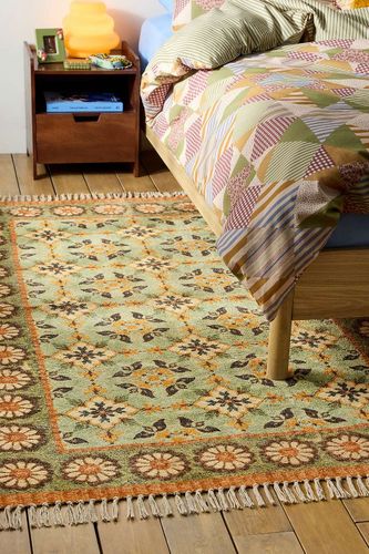 Tapis Lennie Floral 4x6pi / 120x180cm par en taille: TAILLE UNIQUE - Urban Outfitters - Modalova