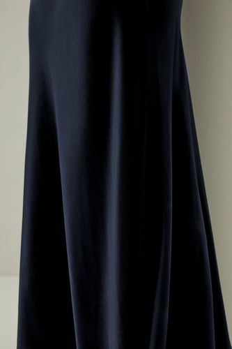 LILYSILK Jupe Longue En Soie Coupe Slim Soie De Haute Qualité Coupe Régulière Une Esthétique Épurée Et Contemporaine 48 - LILYSILK - Modalova