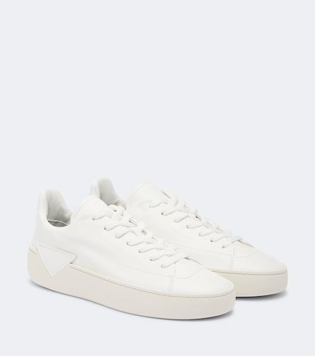 Prada Baskets Court en cuir - Prada - Modalova