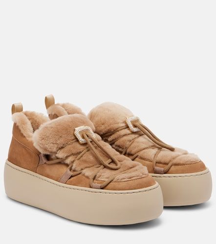 Baskets Viv’ Up en shearling et daim à ornements - Roger Vivier - Modalova
