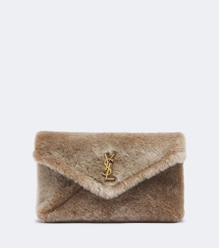Pochette Cassandre Large en shearling - Saint Laurent - Modalova