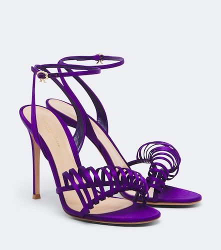 Gianvito Rossi Sandales en satin - Gianvito Rossi - Modalova