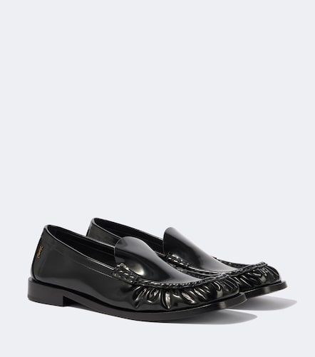 Mocassins Theobald en cuir verni - Saint Laurent - Modalova