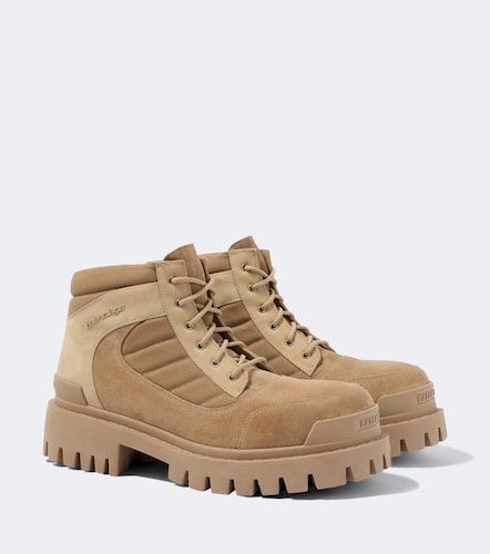 Bottines Combat Strike en daim - Balenciaga - Modalova