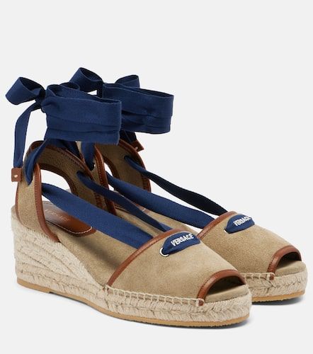 Espadrilles compensées Lola en daim - Versace - Modalova
