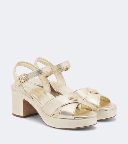 Sandales à plateau en cuir métallisé - Prada - Modalova