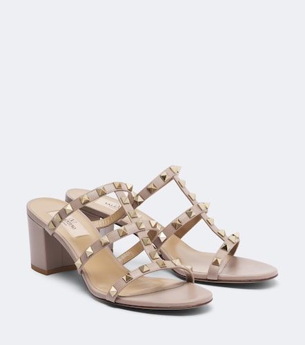 Mules Rockstud en cuir - Valentino Garavani - Modalova