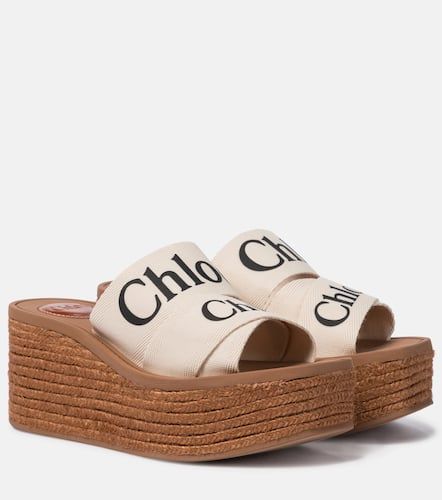 Mules Woody à plateforme en toile et raphia - Chloé - Modalova
