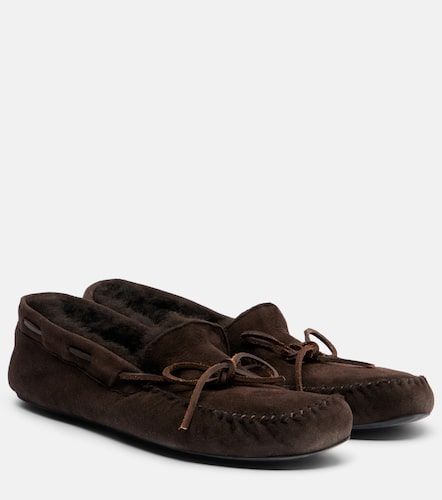 Chaussures bateau Lucca en daim - The Row - Modalova