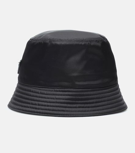 Prada Bob en Re-Nylon à logo - Prada - Modalova