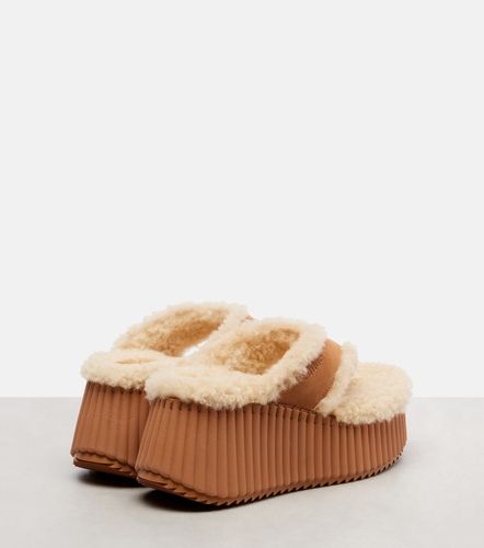 Chloé Mules Nama compensées en daim - Chloe - Modalova