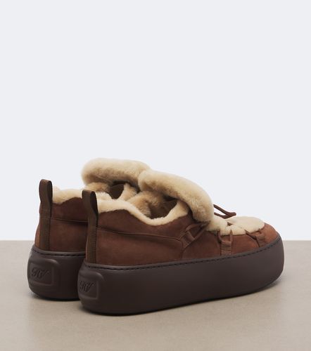 Baskets Viv' Up en shearling et daim - Roger Vivier - Modalova