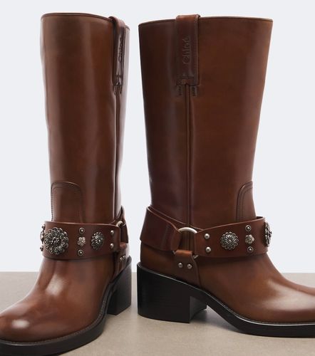 Chloé Bottes Dakota en cuir à clous - Chloe - Modalova