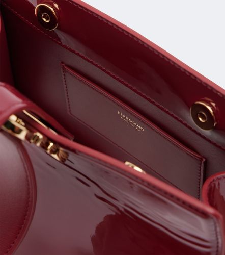 Pochette Gancini Mini en cuir verni - Ferragamo - Modalova