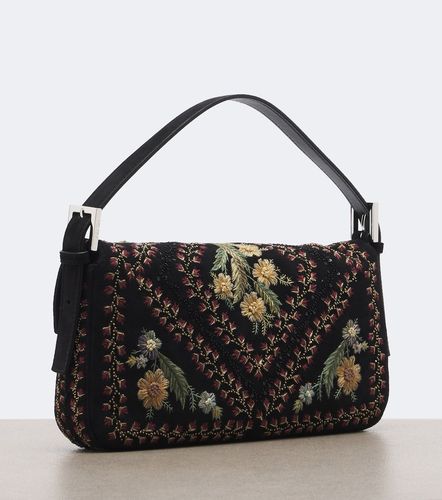 Sac Baguette® 26424 en daim à fleurs - Fendi - Modalova