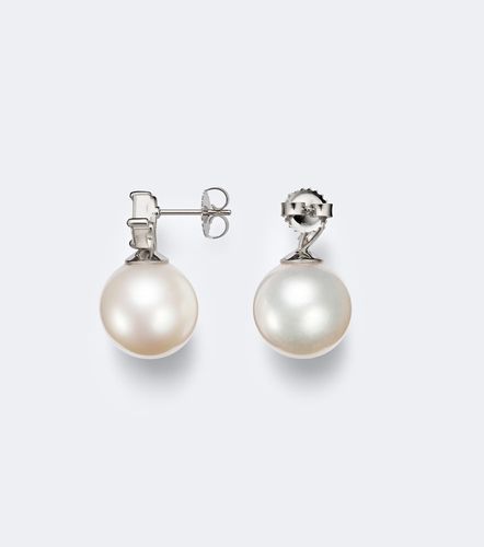 Boucles d’oreilles en or blanc 18 ct, perles et diamants - Suzanne Kalan - Modalova