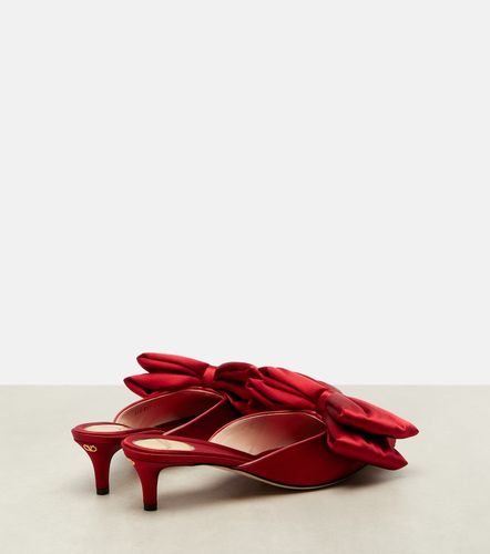 Mules Yolande 45 en satin - Valentino Garavani - Modalova