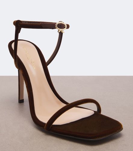 Gianvito Rossi Sandales en velours - Gianvito Rossi - Modalova